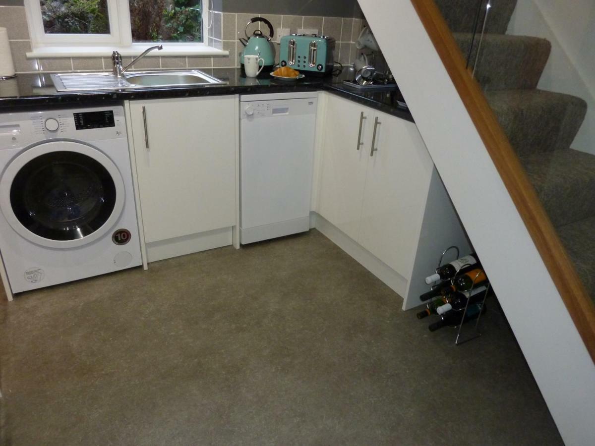 Almondsbury Luxury Apartment Bagian luar foto