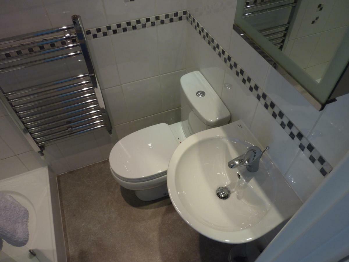 Almondsbury Luxury Apartment Bagian luar foto